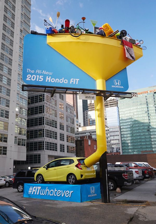 1533306034_477_Advertising-Campaign-Brilliant-New-Outdoor-Billboards-That-Show-Just-How-Many-Items-A-Car-Can-Pack Advertising Campaign : Brilliant New Outdoor Billboards That Show Just How Many Items A Car Can Pack - ...
