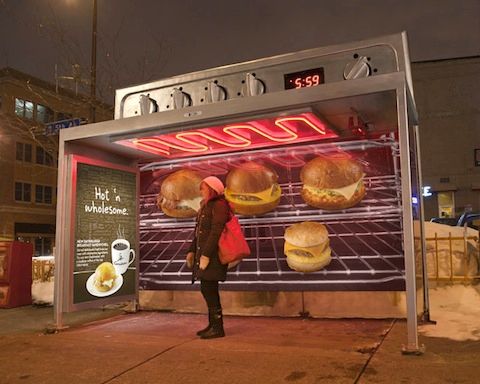 Creative-Advertising-Creativas-campanas-que-te-haran-corta-la Creative Advertising : Creativas campañas que te harán corta la espera del autobús