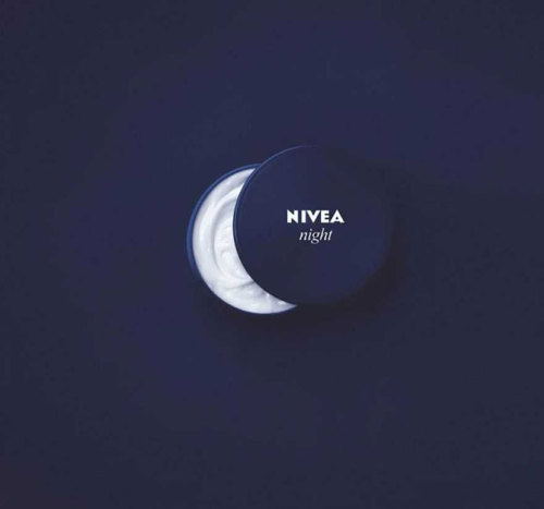 Advertising-Inspiration-Nivea-Night…-simple-and-clear-670-x Advertising Inspiration : Nivea Night… simple and clear [670 x 626]Source:...