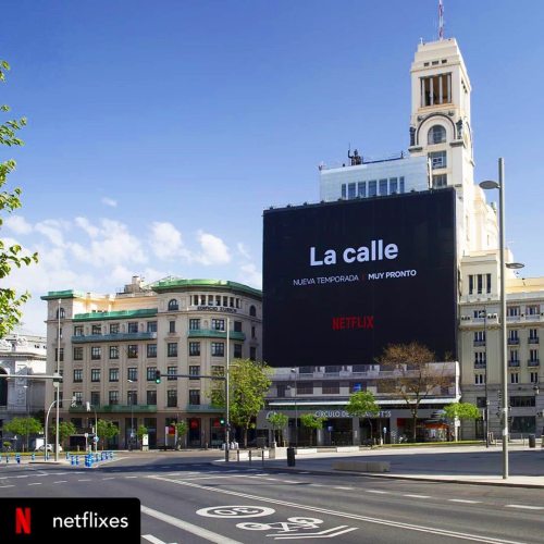 Advertising-Inspiration-El-regreso-mas-esperado-@netflixes-calle-marketing Advertising Inspiration : *El regreso mas esperado* @netflixes #calle #marketing...